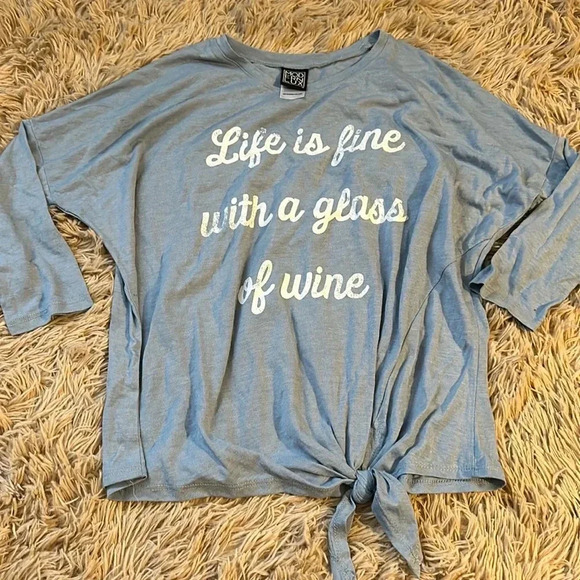 Modern Lux Tops - New graphic top